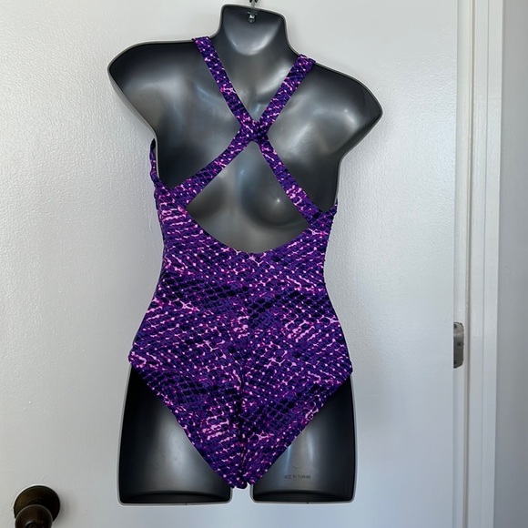 Swimsuit - Picture 2 of 2